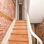 Family Duplex Getaway - Perfectly Positioned For City Adventures