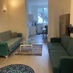 Dreamland Eu, Appartement *