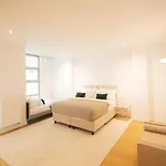 Appartement 600m² Luxe & Jardin, Coeur *