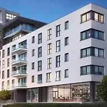 Luxury Apartment With Stunning View & Free Parking