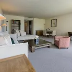 Unique Luxury Central Flat