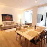 Jourdan House