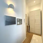 Appartement Spacieux Typiquement Bruxellois