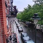 Appartement Met Balkon