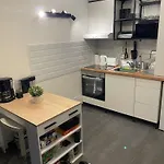 One Bedroom Fully Equipped With Terrace Appartement Brussel
