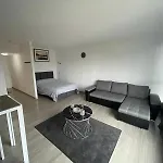 Elegant A Louise, Quartier Prestige De Appartement Brussel