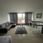 Studio Elegant A Louise, Quartier Prestige De Bruxelles