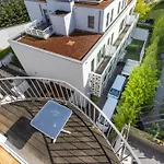 Elegance Cinquantenaire