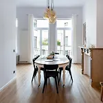 Apartment Toison D'or *