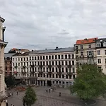 New Cozy In Porte De Hal Appartement Brussel