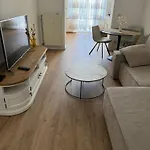 Jacqueline\'S House