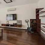 2 Bedroom Cozy Apartment In The Center -After Booking Request - Peаse Contаct Our Manаger On Tеlegram, To Confirm Your Booking - Telegrаm Nickname Is - Peterbook2024