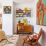 Exceptionnelle Maison Avec Jardin !