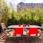 Exceptionnelle Maison Avec Jardin !