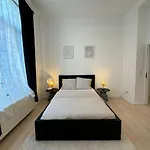 Appartement Au Coeur Du Parvis De Saint-Gilles