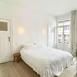 Beautiful Diiscount Via What App 0 0 3 3 !!!- Check The Number From The Photo