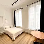 Chez Gianni & Stephanie - A Cozy And Elegant Studio In Brussels