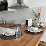 Flat Moderne Et Lumineux