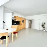5 Min From Grand Place 1 Bedroom Apt Renovated! * Brussel