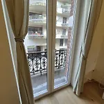 Elegant apartment in center of Brussels