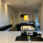 Fully Furnished-Eu Quarter-4Ppl