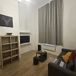 Cosy Studio Louisa