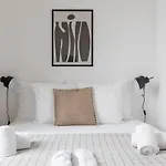 Spacious 3Bd Apt In Uccle - Ch 4