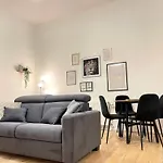 Appartement Charming Uccle - 1 Bedroom *