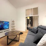 Charming Uccle - 1 Bedroom Appartement
