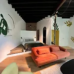 Atelier K - Art Guesthouse In Brussels