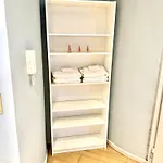 Beautiful 2 Bedroom Familiar Luxury Apartment