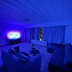 Appartement De Luxe Entierement Renove - Proche Aeroport De Bruxelles, Quartier Chic