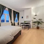 Cosy Moliere 2 *