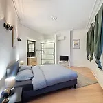 Appartement Cosy Moliere 2 *