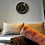 Gasthuis In Guest - Charming Guest In Historic Mansion