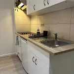 Charming Apartment In Saint-Gilles, Brussels, Perfect Getaway