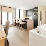 Modern Apartment In Brussels