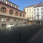 Centre De Bruxelles, Studio B