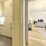 Apartment In The Hyper-center *