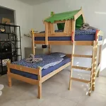 Proche Du Centre De Bruxelles, Atomium,Tour&Taxi,Ing Arena