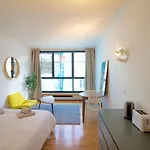 Appartement Beautiful And Bright Avlouise *