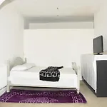 Hebergement Confort Gare De L\'Ouest, Troisiemes Etages