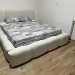 Sweet Apartment With Belcon
