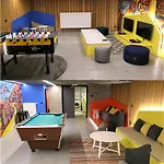 Sleep Well Youth Hostel