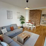 Highgarden - Warm & Cozy