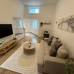 Cozy South-up And Ground Appartement Brussel