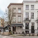 Elegant Stay In Chatelain Ixelles