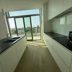 Splendid Penthouse In City Center With Water View