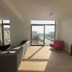 Splendid Penthouse In Center With Water View Appartement Brussel