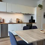 Appartement Lumineux Avec Jardin Proche Du Centre